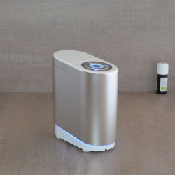 Ce diffuseur d'huiles essentielles EFFISENS diffuse directement à partir du flacon d'huile essentielle